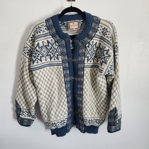 Vintage Dale of Norway Sweater - great condition